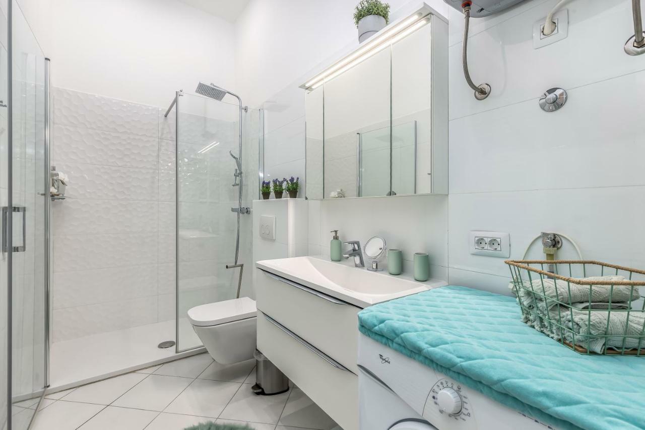 Galerija Apartment Rijeka Bagian luar foto